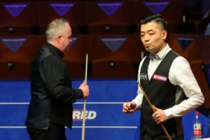 世锦赛田鹏飞连丢6局不敌希金斯 威尔逊逆转晋级