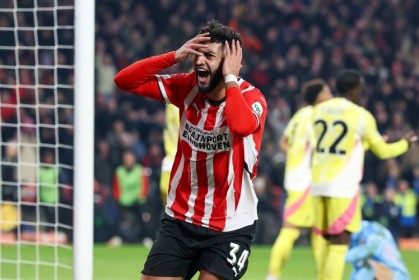 九游官网-4月5日提前锁定冠军，埃因霍温创荷甲历史最早夺冠日期纪录