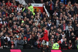 九游娱乐-【英超】卡塞米罗又直红，10人曼联0比0南安普敦