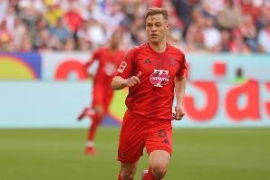 莱比锡的进球取消而基米希的黄牌保留，埃芬博格：这简直是笑话