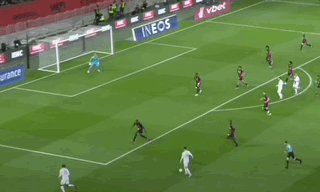 1680997648506048950.gif 巴黎.gif