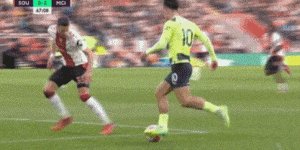 1680997844417082782.gif 曼城.gif