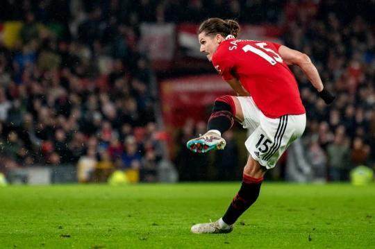 1680996593975081484.jpg 萨比策.jpg